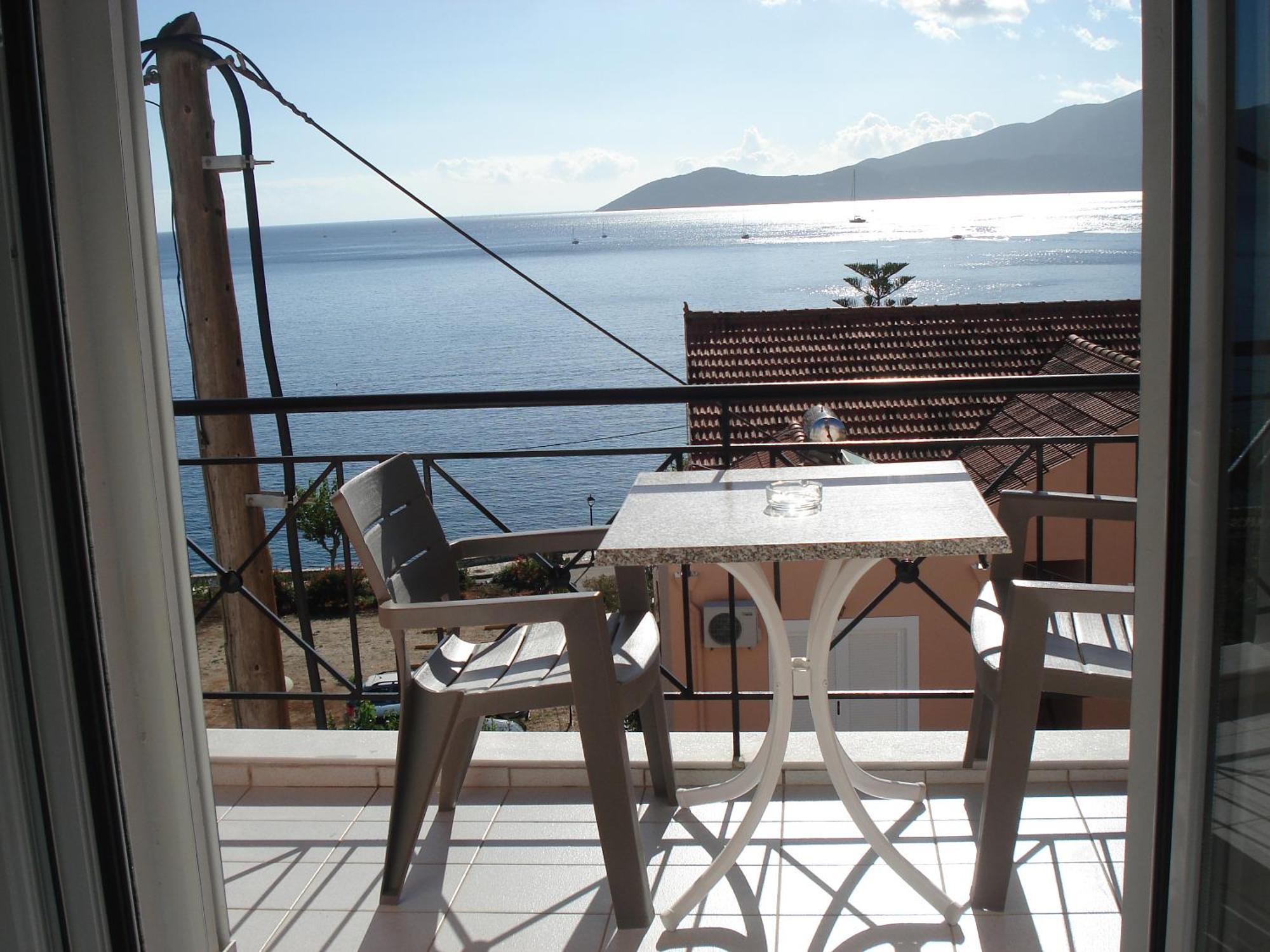 Mema'S Apartment Agia Efimia 部屋 写真