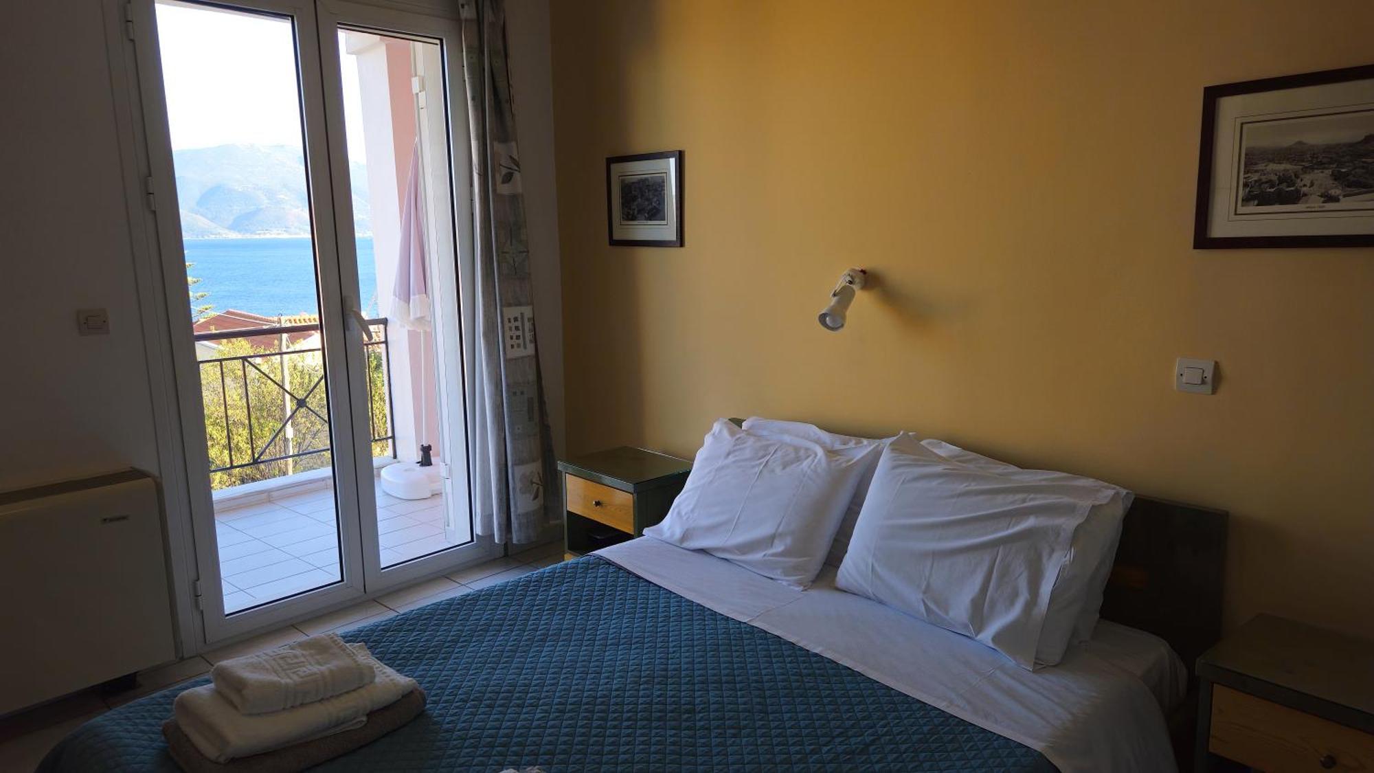 Mema'S Apartment Agia Efimia 部屋 写真