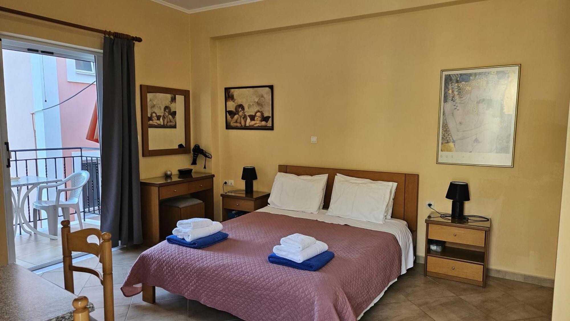 Mema'S Apartment Agia Efimia 部屋 写真